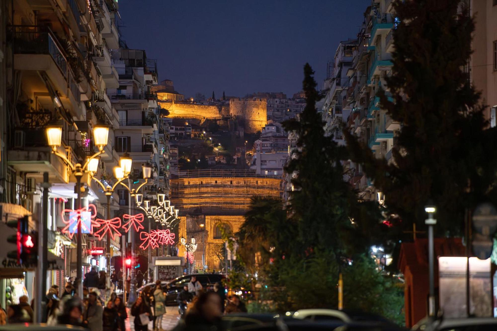 Άνεση Και Ευκολία, Σπίτι Συκιές. Apartman Szaloniki Kültér fotó